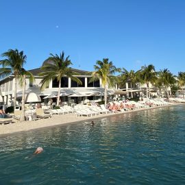 Beach pool